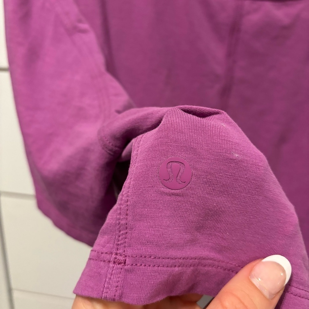 Lululemon All Yours Cropped T-Shirt Vivid Plum - Picture 5 of 6